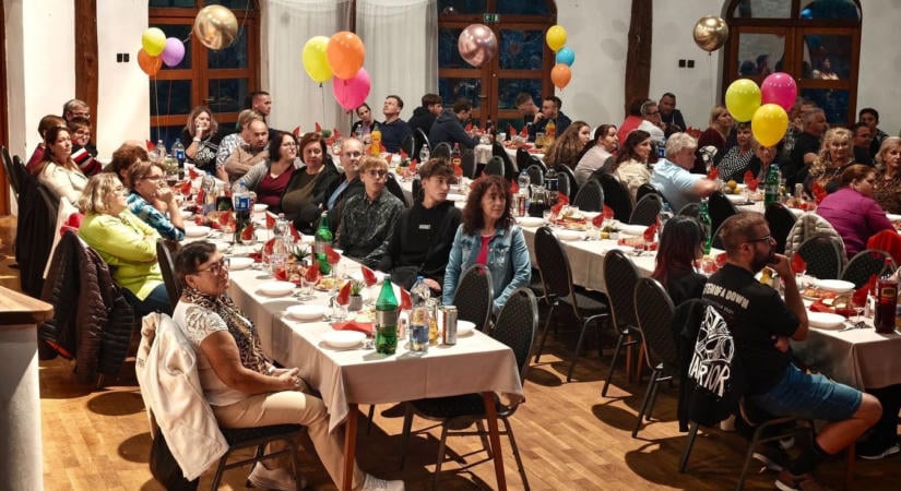 Megünnepelték a palacsintarekordot Győrváron: jövőre újabb nagy dobással készülnek