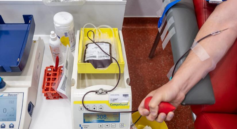 Veszélybe kerülhet a hazai vérellátás, a Magyar Vöröskereszt és az Országos Vérellátó Szolgálat is figyelmeztet