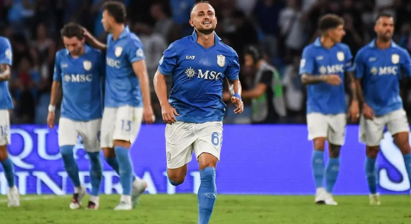 Kikapott Leccében a Monza, Lobotka szállította a Napoli-sikert