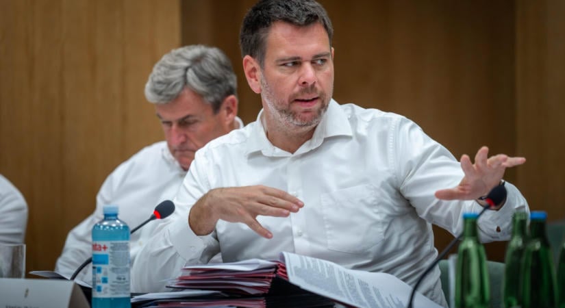Vitézy: ha Mészárosék profitja veszélybe került, az állam átvállalta a kockázatot