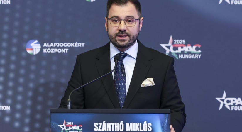 A kormány vizsgálja az Alapjogokért Központ milliárdos állami támogatásait
