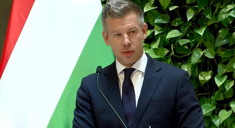 Magyar Péter mentelmi jogát is felfüggesztette a parlament