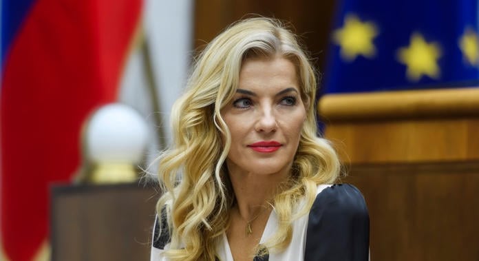 Fico Šimkovičovát javasolta kormányfő-helyettesnek