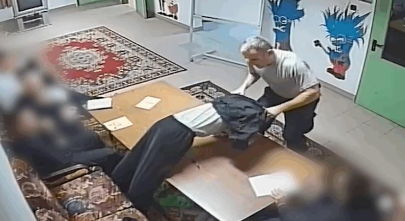 Elhagyta a börtönt a Szőlő utca javítóintézet egykori igazgatója, aki ütötte-verte a kiskorú lakókat