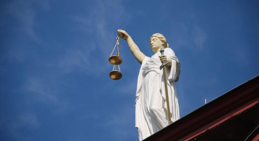 Libra Academy: a Wolters Kluwer képzési programmal segítené a jogászokat az AI használatában