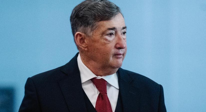 Vitézy Dávid szerint legfeljebb feleannyit költött autópályákra a Mészáros–Szíjj duó koncessziós cége, mint amennyi pénzt szakított az üzleten