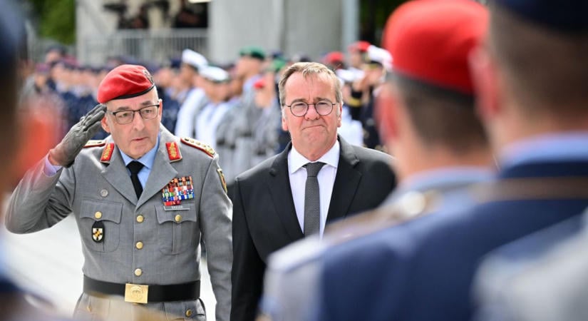 Németország fegyverkezik és egyre feljebb tör a NATO-ban – kulcspozíciót szerzett egy német tábornok