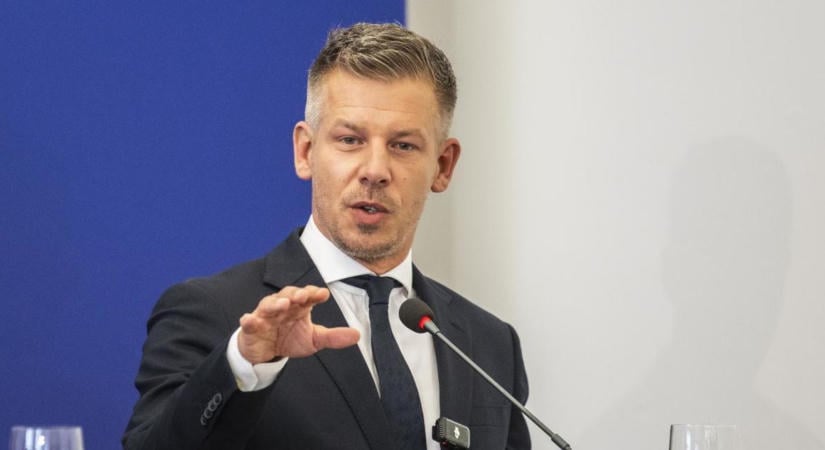Magyar Péter szerint Orbán Viktor "bedöntötte" Hankó Balázs védekezését - Havasi Bertalan azonnal cáfolt