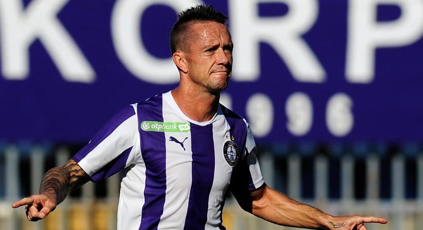Döntöttek az Újpest szurkolói: hatalmas megtiszteltetés érte Kabát Pétert
