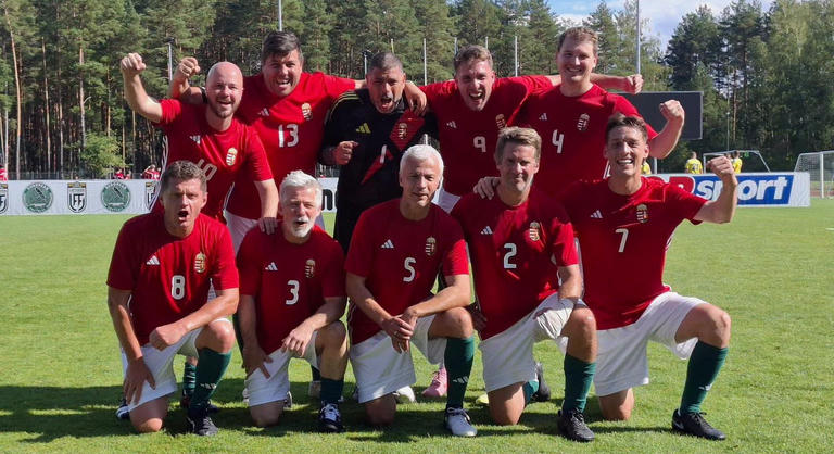 Ezüstérmet szerzett sportújságíró-válogatottunk a litvániai Európa-bajnokságon