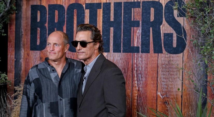 Matthew McConaughey és Woody Harrelson véresre verték egymást! Törtek a fogak, szétszakadt a szájuk - részletek a bahéról