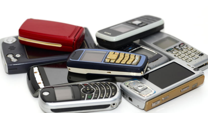 Újabb régi mobiltelefonok, amelyek most brutál sokat érnek a piacon