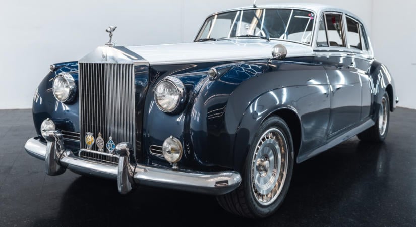 Amerikai V8-astól lett igazi sleeper ez a Rolls-Royce