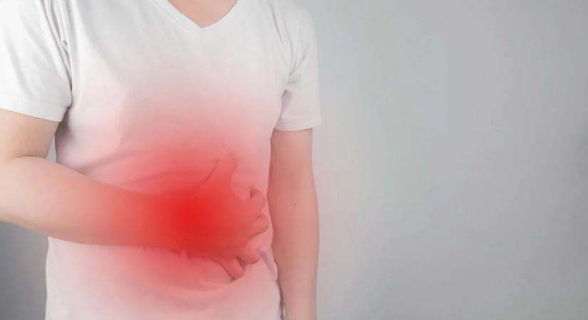 Gyomorégés és reflux: mikor érdemes orvoshoz fordulni a tünetekkel?