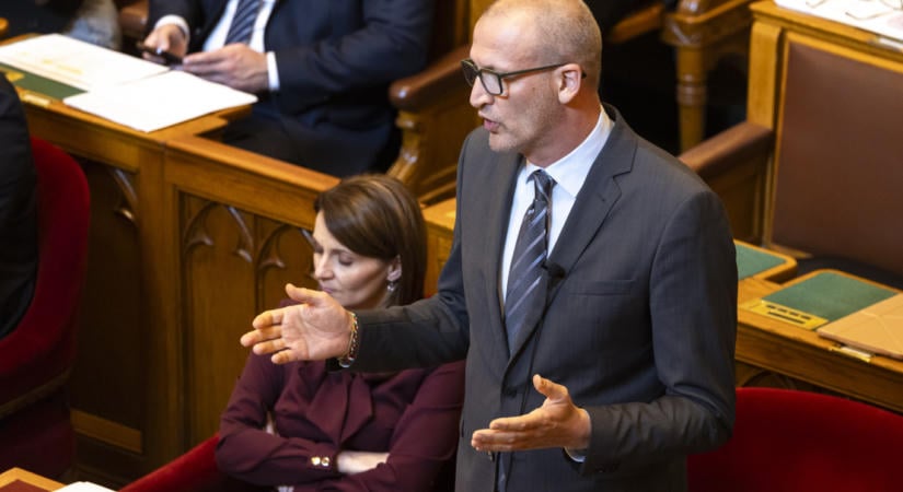 Tarr Zoltán vizsgálatot kezdeményez a Budapesti Operettszínház ügyében