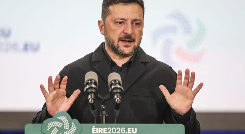 Súlyos orosz támadás készül Ukrajna ellen, Zelenszkij egyből hazaindult Írországból