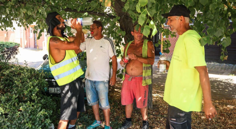 Megállhat a munka a hőségriadó miatt Hevesben? Ezeket a szabályokat most mindenhol be kell tartani!