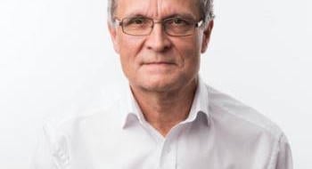 Hangody László hatalomról, kerülőutakról, köz- és magánellátásról