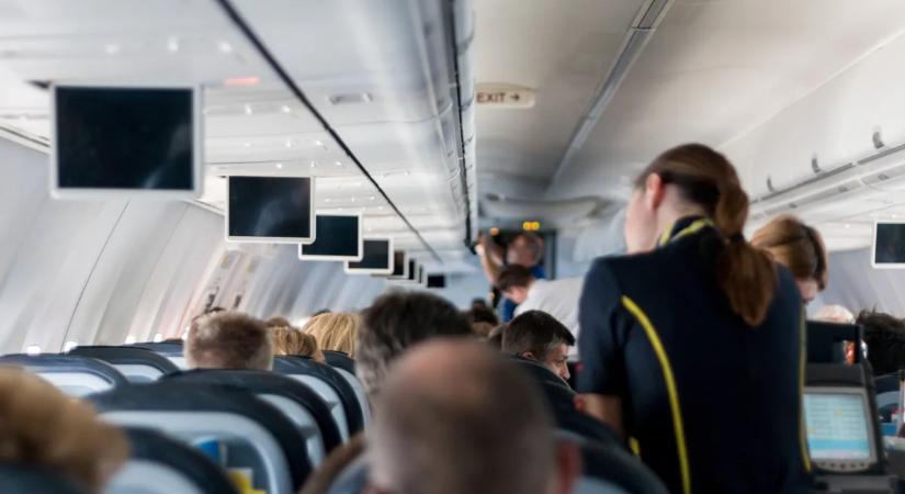 Megütött egy légiutas-kísérőt egy török férfi, mert nem akart nő mellé ülni