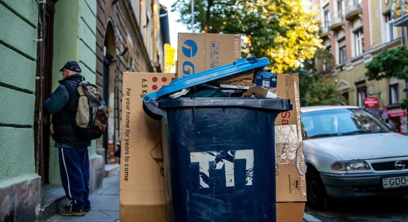 Felgyűlt a papírhulladék Újbudán: a Mohu elismerte, hogy fennakadások vannak a hulladékszállításban