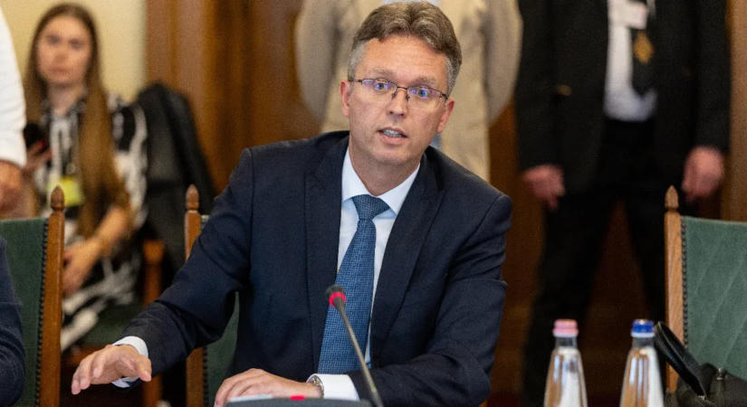 Hankó Balázs ügyvédje észrevételt nyújtott be az ügyészséghez, a politikus visszautasítja, hogy bűnösnek kiáltsák ki az NKA-ügyben