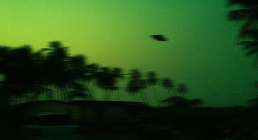 UFO-t láthattak Teherán felett – videón az objektum
