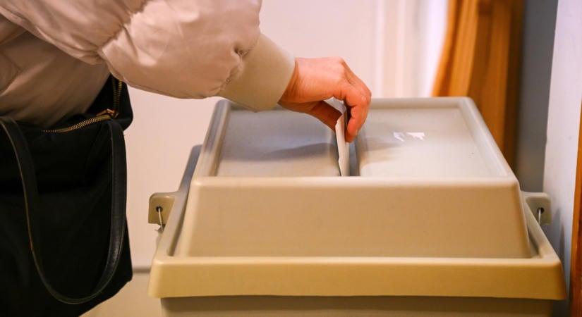 Hat településen tartanak választást a mai napon: ezekről a tisztségekről dönthetnek