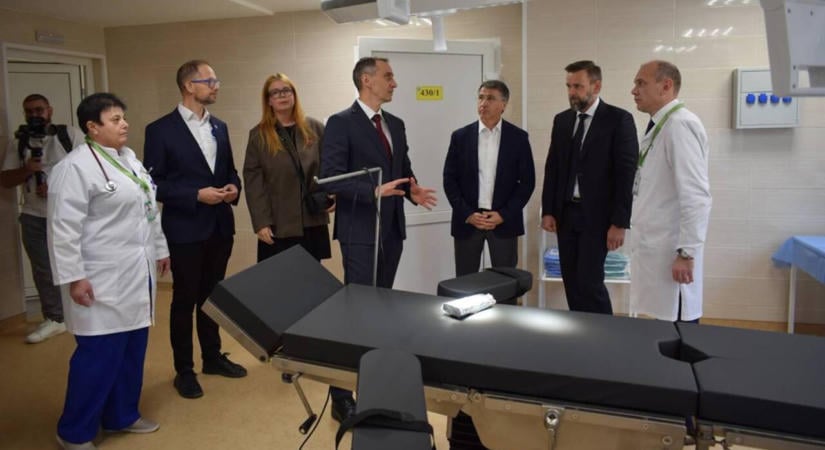 Magyar és ukrán támogatással újult meg a beregszászi Linner Bertalan Kórház épülete