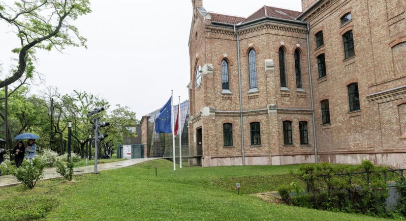 Előre tudhatta néhány ügyvéd, milyen ügyekben vizsgálódik a GVH