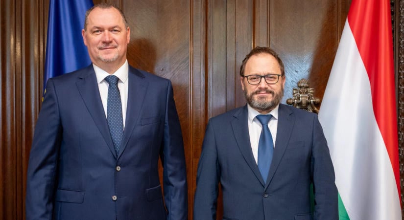 Hétfőtől új vezető áll az Államkincstár élén – fotó