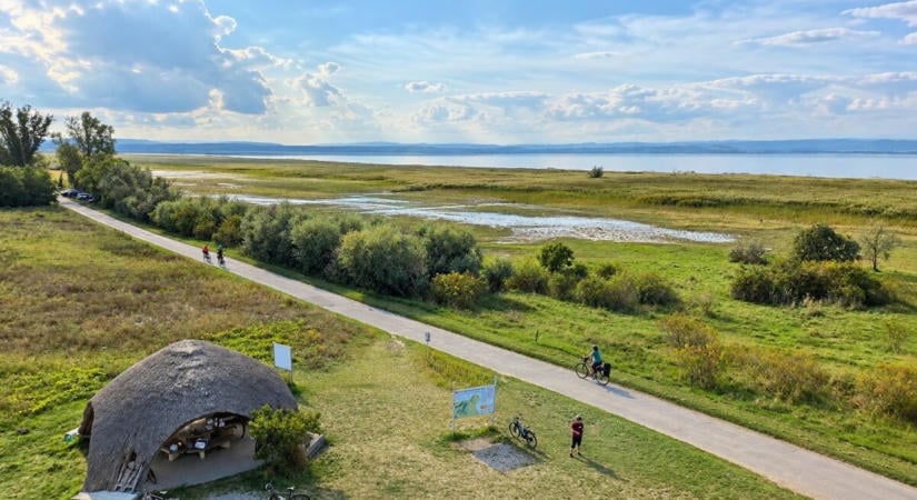 Már jövő nyáron megnyílhat a strand a Fertő tó magyar oldalán