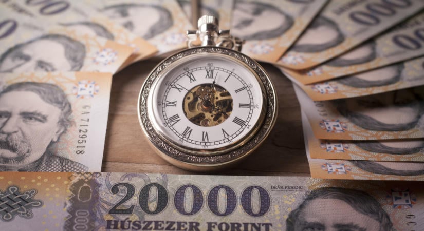 A költségvetési hiány csökkentése önmagában kevés a sikeres euróbevezetési sztorihoz