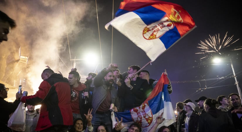Elszabadultak az indulatok Vucic bukása után: élő adás közben rohanták le a szerkesztőséget a tüntetők