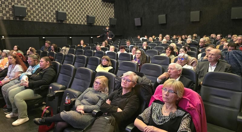 Közel negyven akadálymentes vetítést tartottak Szolnokon a Mozi korlátok nélkül programban