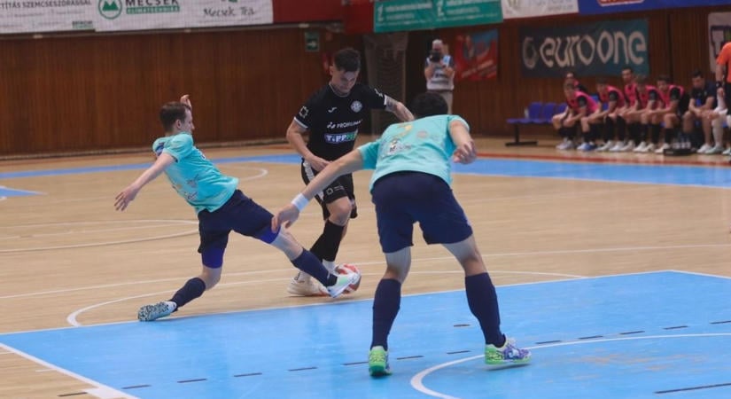 Egy perc alatt három gól: gáláztak a pécsiek
