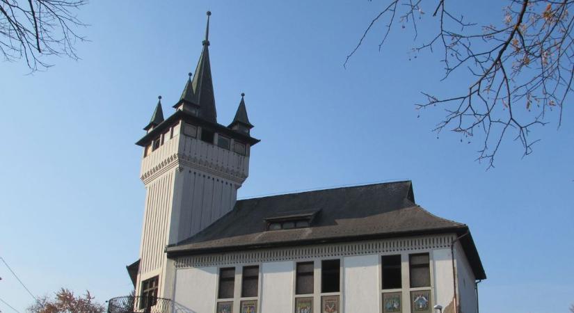 Tüzérségi lövedéket találtak a sátoraljaújhelyi Bortemplom toronyfödémében