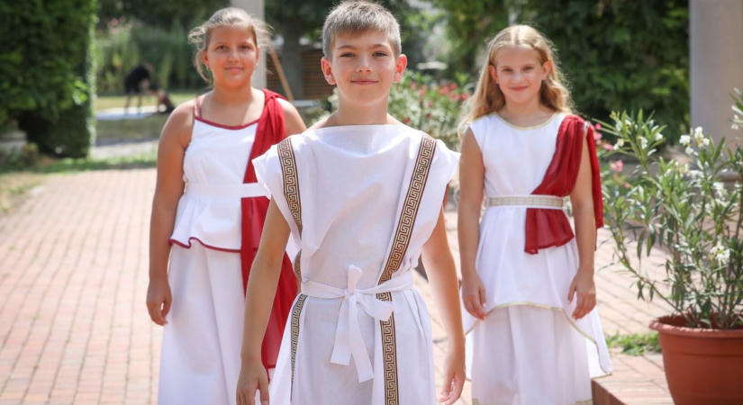 Idén is hódít a római divat a Savaria karneválon