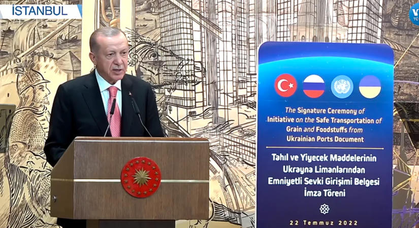 Törökország két hajózási folyosót javasolhat a Fekete-tengeren keresztül