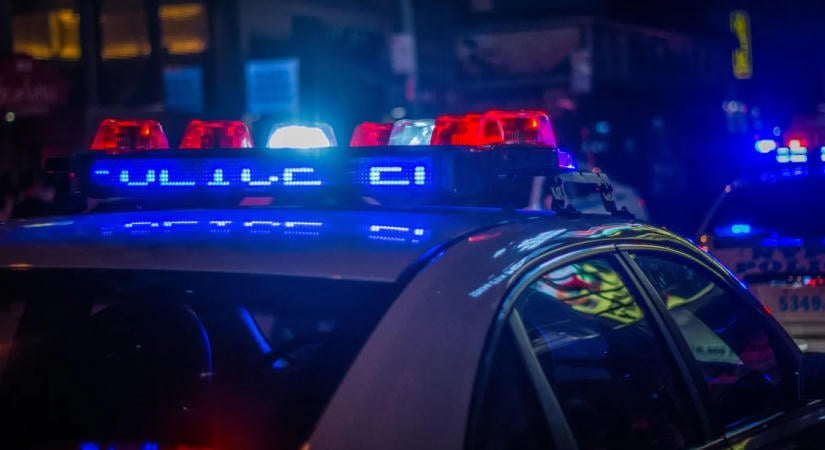 Bikinis pincéreket fotózott, ezért kirúgták: bosszúból felgyújtotta a boltot a férfi
