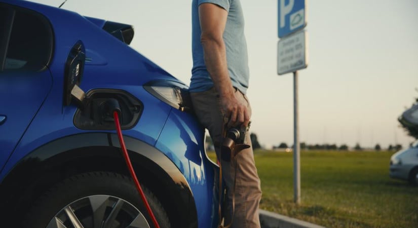 Elektromos autózás: Kína és Norvégia már átlépte a kritikus küszöböt