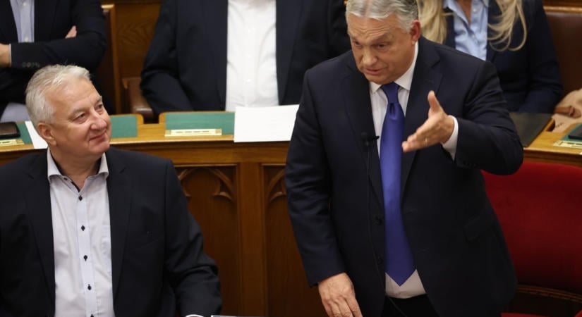 Nyilvánosságra hozták az Orbán-kormányok titkolt kormányhatározatait
