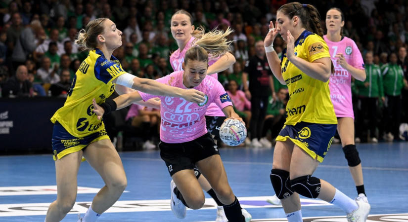 Két apró újonc a nemzeti csapatnál: Győri-Lukács Viktória ikreiről sem feledkeztek meg a mezosztásnál