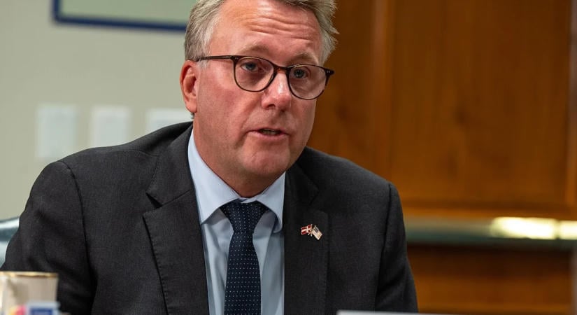 Külföldi befogadóközpontokba küldené az elutasított menedékkérőket Dánia