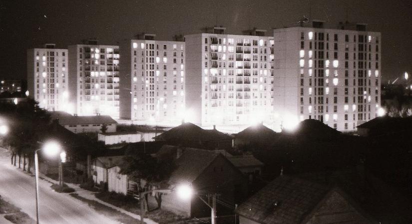 Két világ egy képen: ilyen volt Szekszárd a hetvenes évek végén