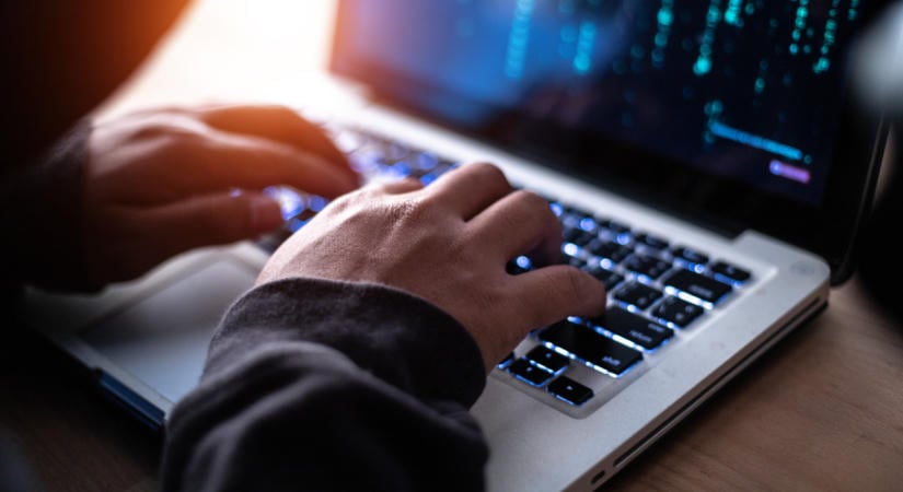 Riadót fújt a Microsoft: rendkívül hiteles csalás terjed - ha ilyet látsz, kezdj el gyanakodni, rengeteg pénzed bánhatja
