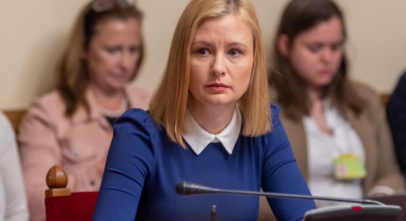 Dúró Dóra szerint Csézy Erzsébet hazudik, ezért a Mi Hazánk feljelentést tesz