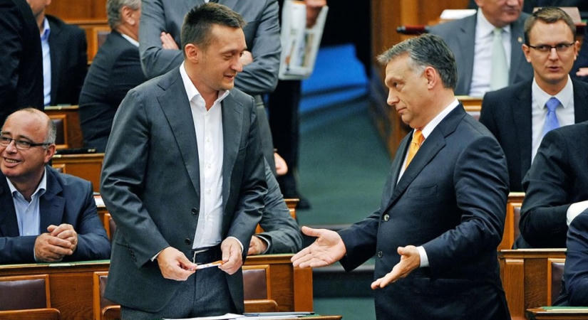 Tegye fel a kezét aki meglepődött: jogsértő volt, hogy Rogánék politikai propagandára használták a vakcina-regisztráció e-mail címeit