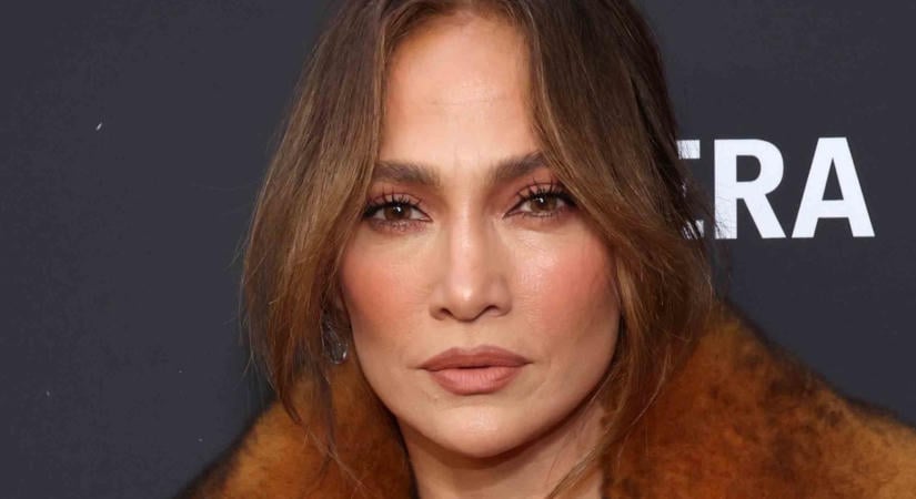 Jennifer Lopez újra szerelmes lehet: együtt távozott a buliból a nála 11 évvel fiatalabb színésszel