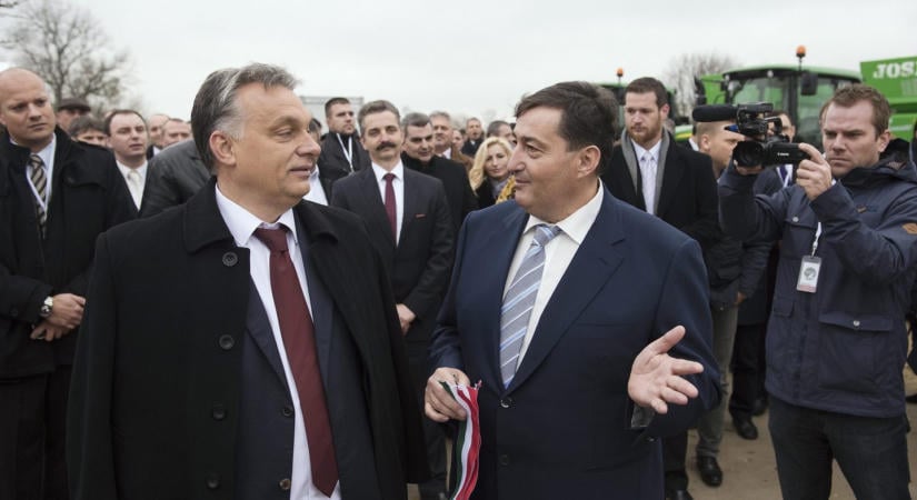 Hűtlen kezelés miatt nyomoznak Orbán és Mészáros Lőrinc háza táján