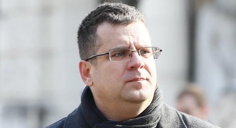 Friss: letartóztatták Seszták Miklóst
